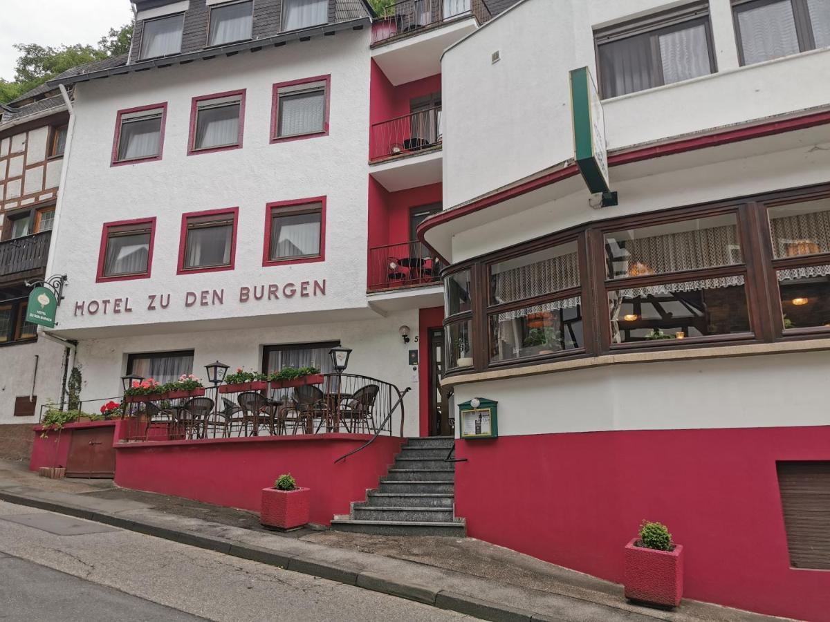 Hotel Zu Den Burgen Kamp-Bornhofen Ngoại thất bức ảnh